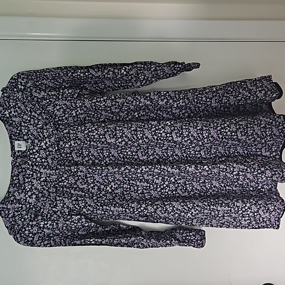 GAP Other - Gap floral print long sleeve dress